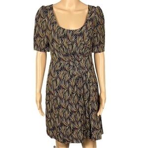 MOULINETTE SOEURS/ANTHROPOLOGIE “Silk Feather Dress” in 100% Silk. Size 6. EUC